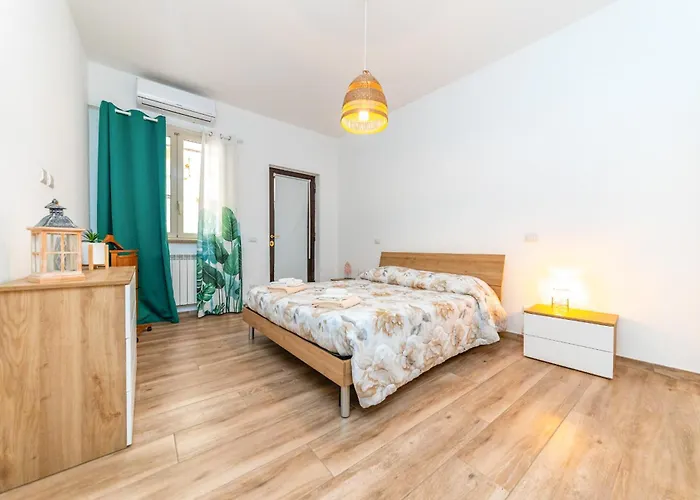 Front Numidio Quadrato Apartment
